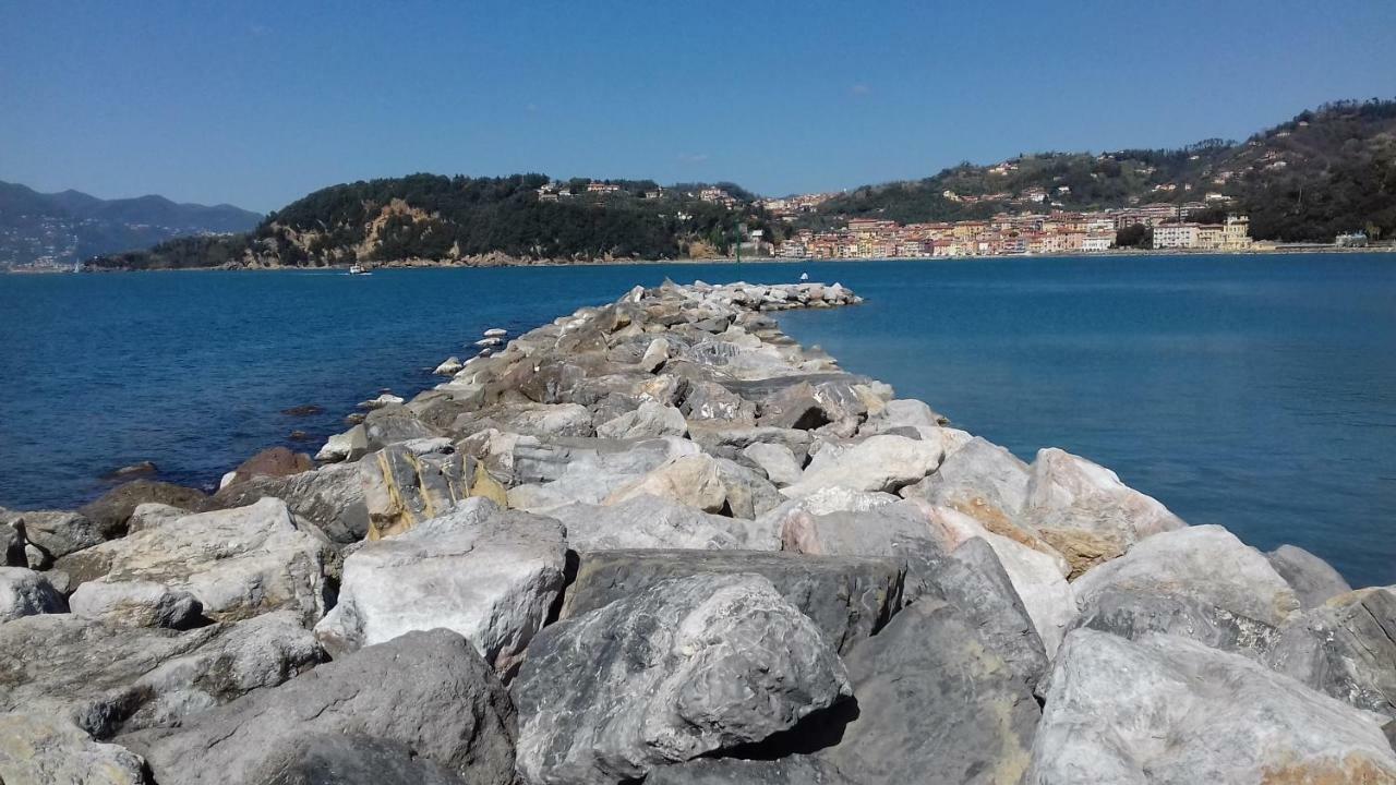 Hotel Ca Di Ale Lerici Exterior foto